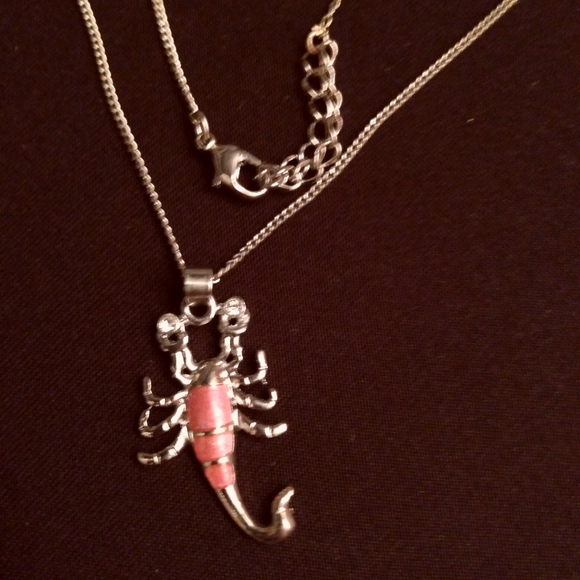 🔆SOLD🔆Pink and Silver tone SCORPION Pendant with Necklace - Picture 1 of 6